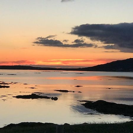 Bed and Breakfast An Taigh Mòr Eriskay Esterno foto
