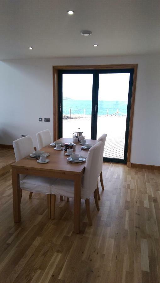 Bed and Breakfast An Taigh Mòr Eriskay Esterno foto